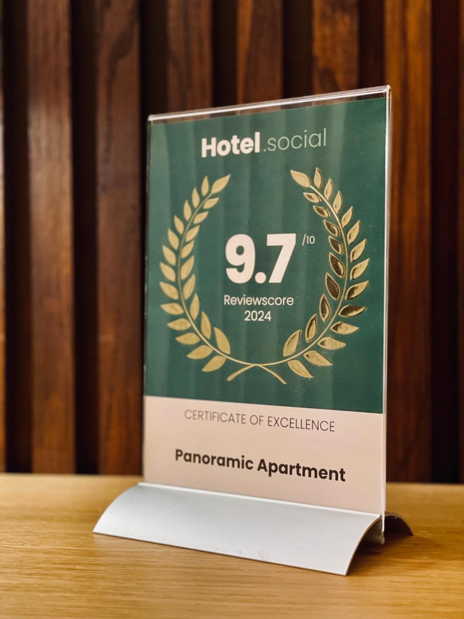 Panoramic Apartment بيريوِل تْشيرفينيا المظهر الخارجي الصورة
